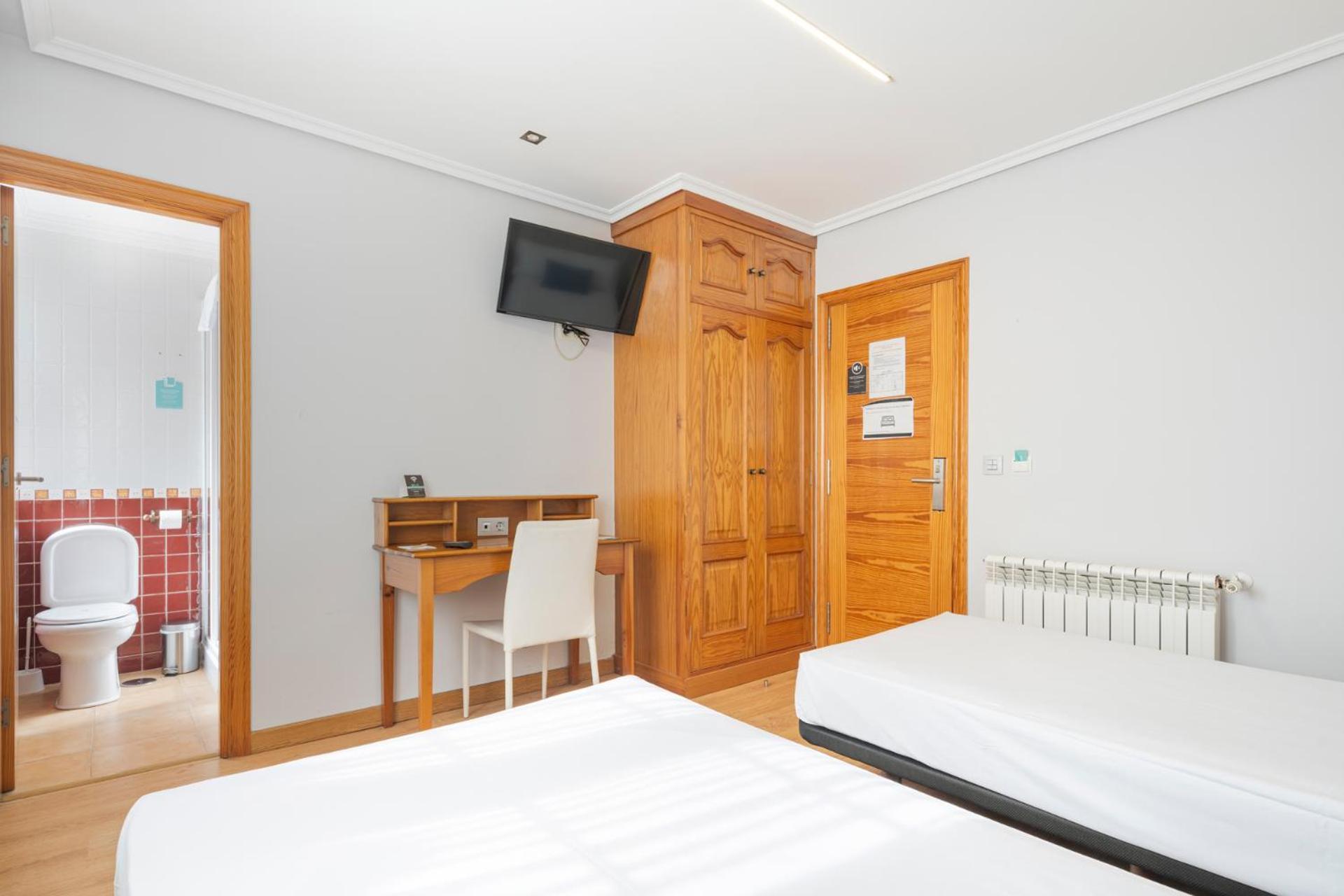 Hotel Alda Puerta Del Sol 比戈 外观 照片