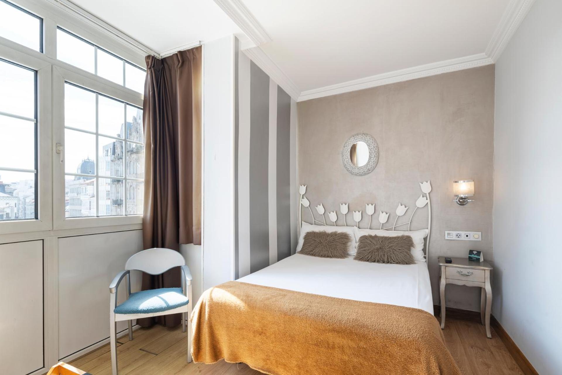Hotel Alda Puerta Del Sol 比戈 外观 照片