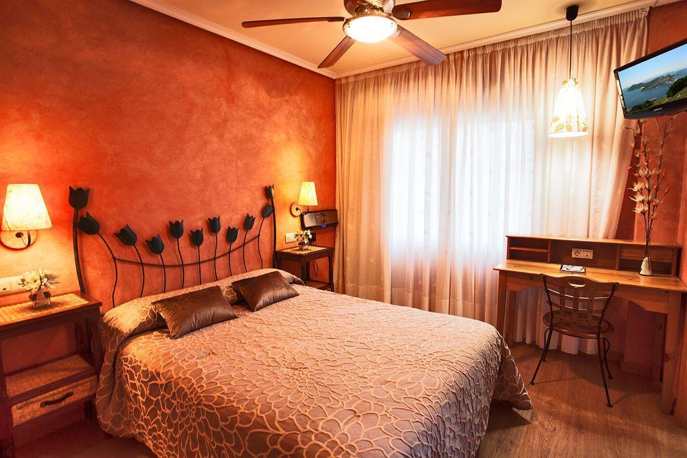 Hotel Alda Puerta Del Sol 比戈 外观 照片