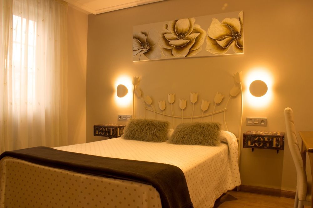 Hotel Alda Puerta Del Sol 比戈 外观 照片