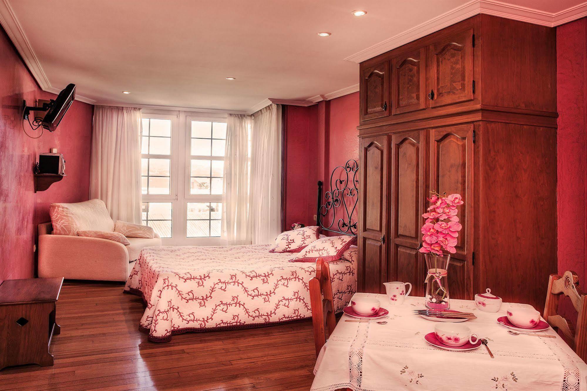 Hotel Alda Puerta Del Sol 比戈 外观 照片